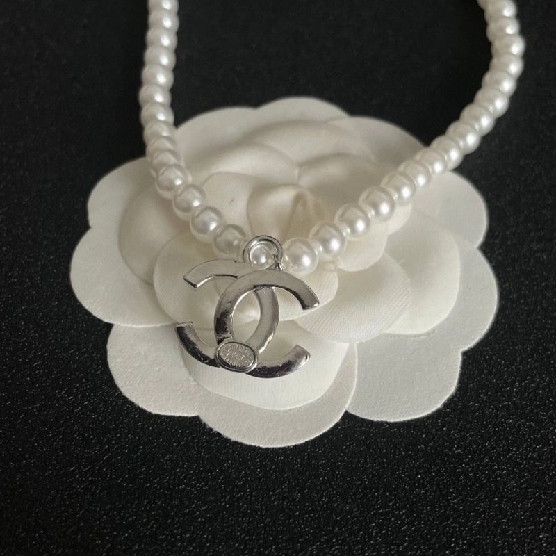 FreshLook Chanel Necklaces 224667