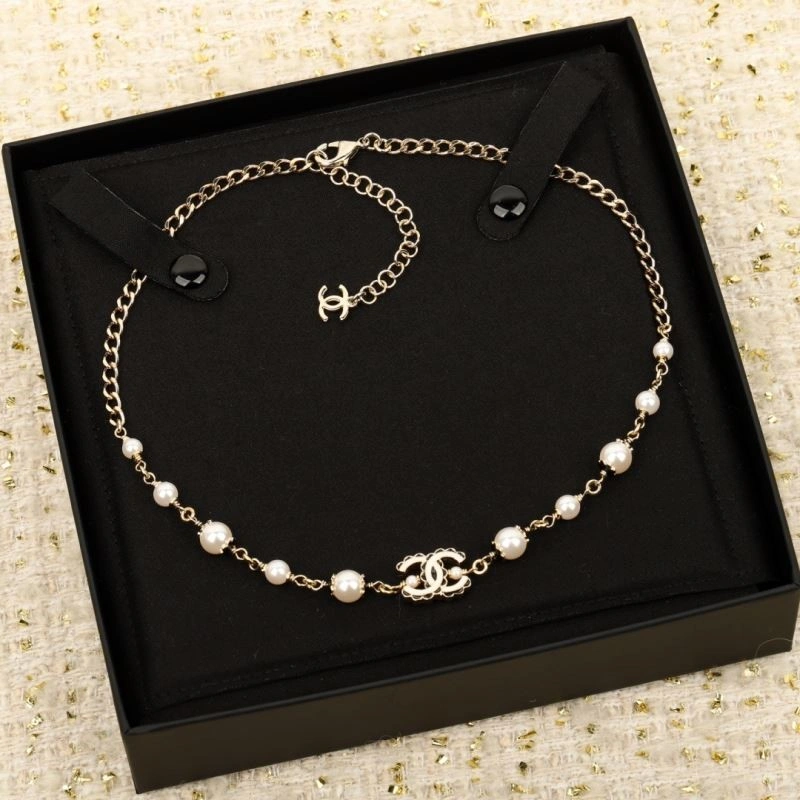 Sophisticated Chanel Necklaces 224660