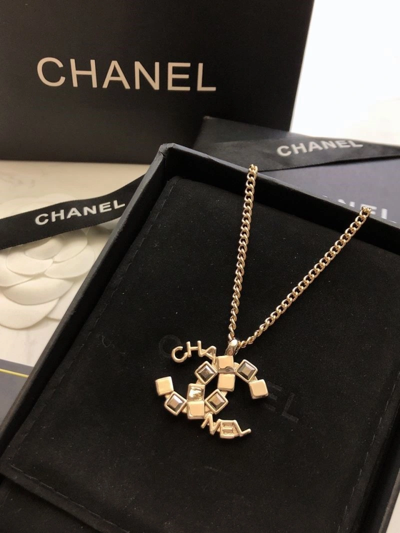 Cozy Chanel Necklaces 224638