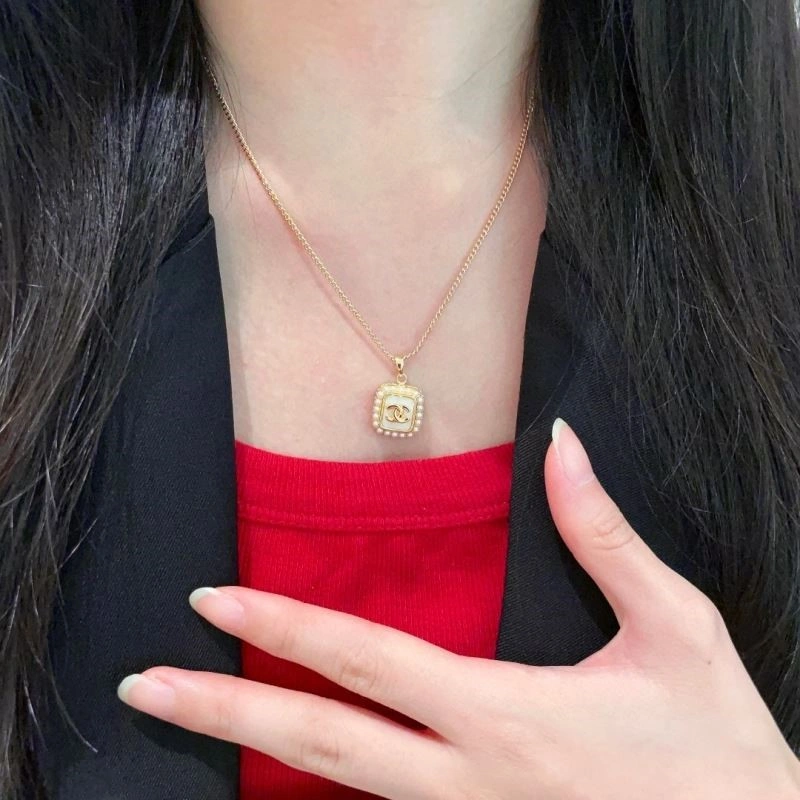Chanel Necklaces WrinkleFree 224619