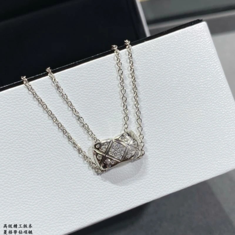 Chanel Necklaces Comfortable 224633