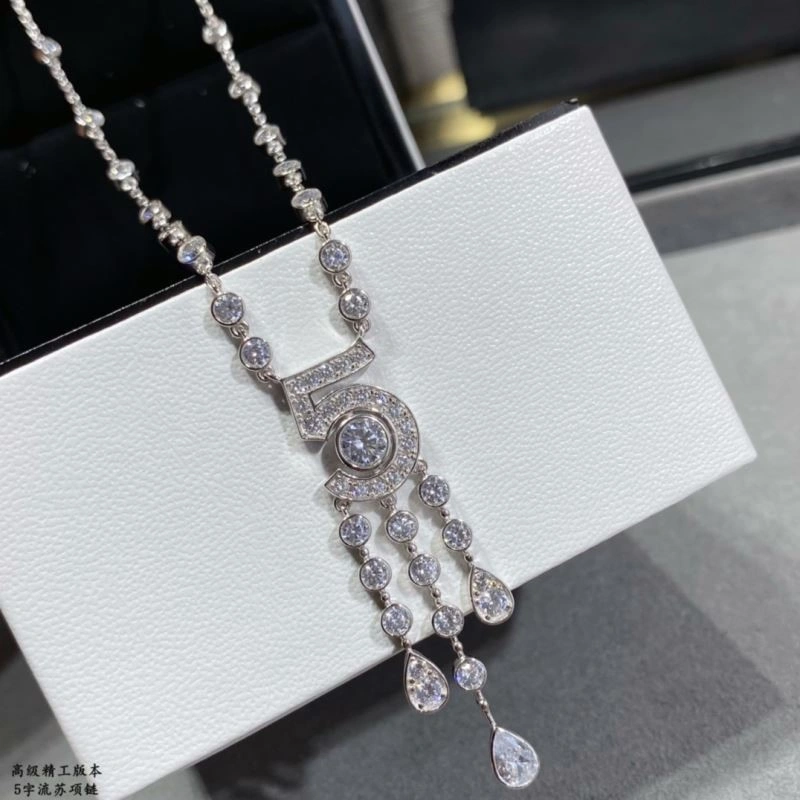FreshLook Chanel Necklaces 224611