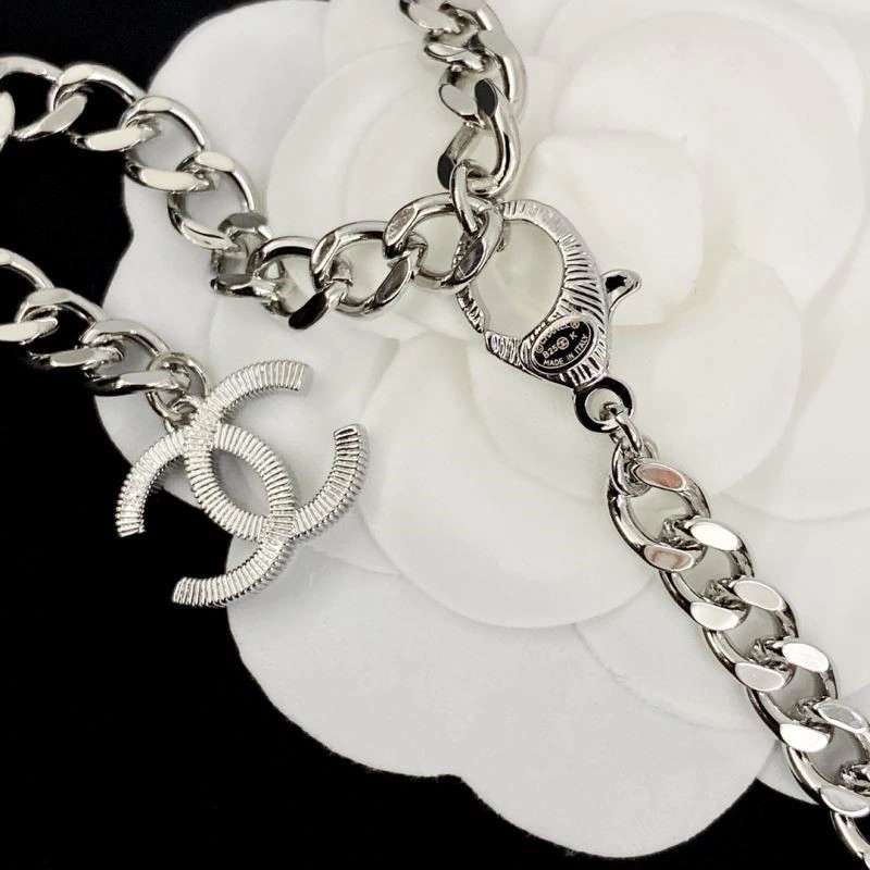 HighPerformance Chanel Necklaces 224594