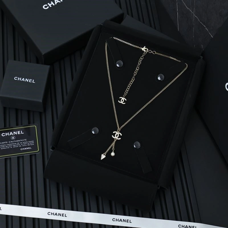 Chanel Necklaces Attractive 224581