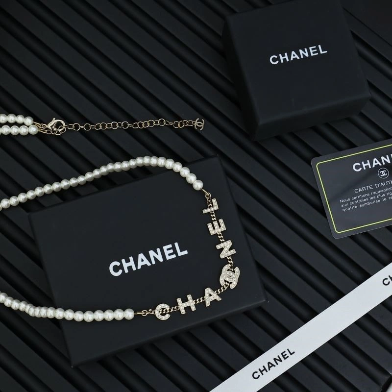 Chanel Necklaces Snug 224575