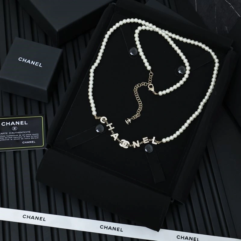 Chanel Necklaces Snug 224575