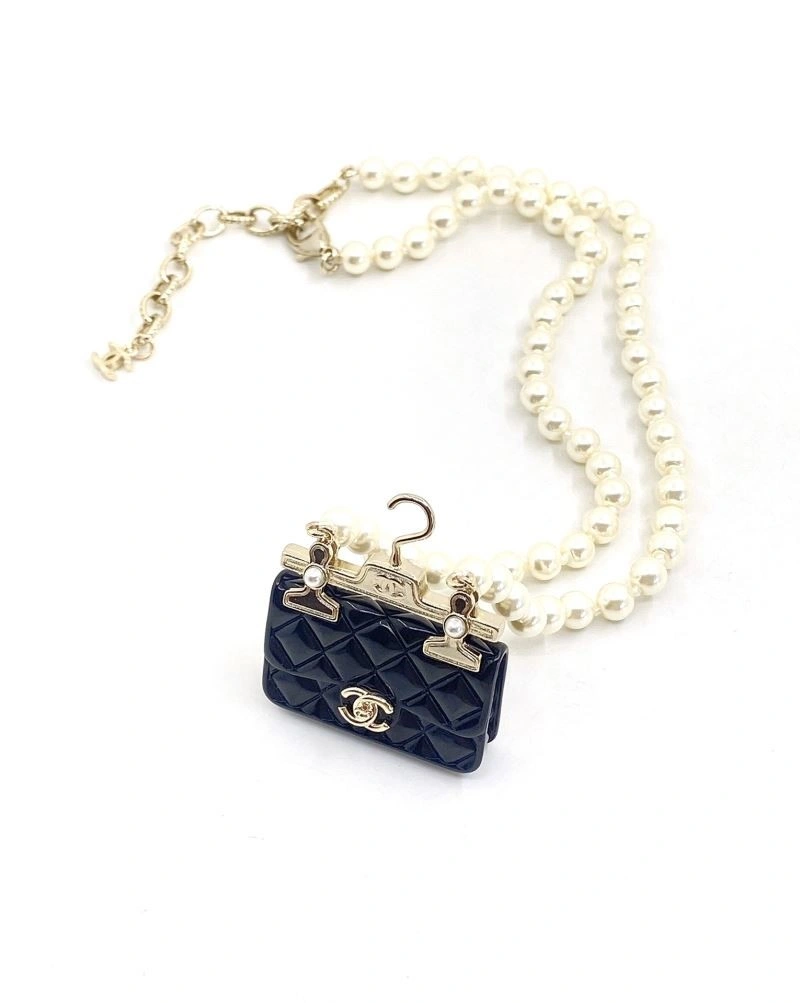 Chanel Necklaces Resilient 224576