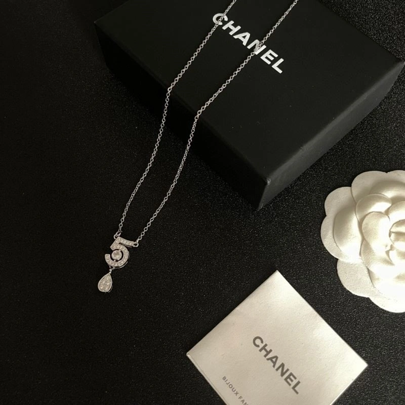 Breathable Chanel Necklaces 224561