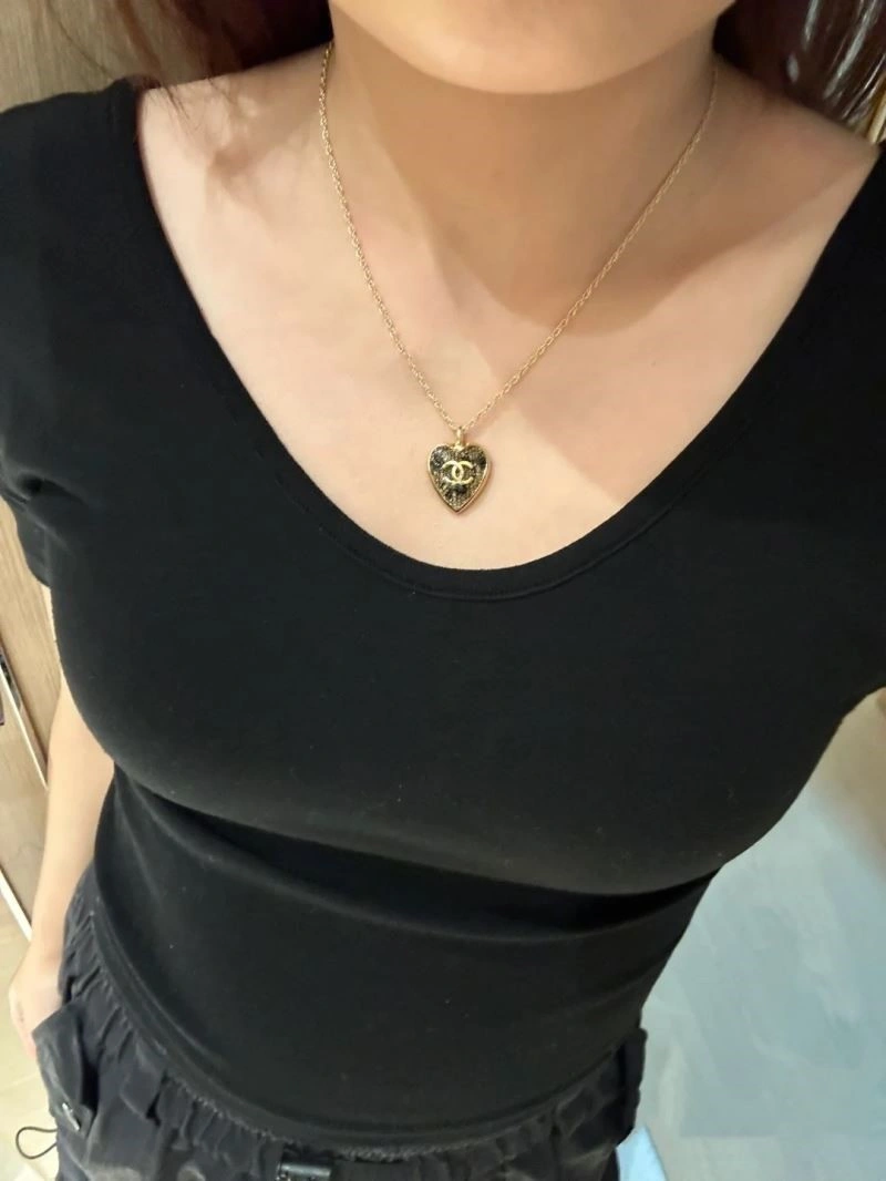 Chanel Necklaces ZipUp 224566