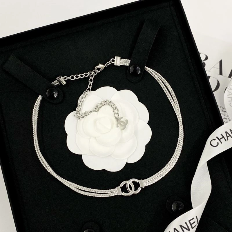 Vibrant Chanel Necklaces 224548