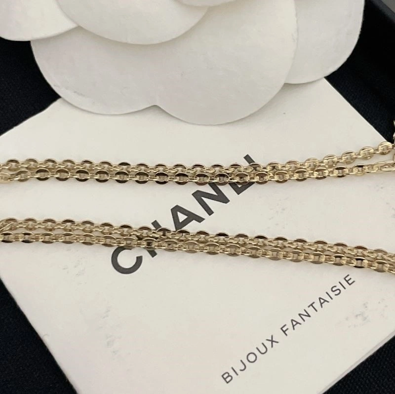 Refined Chanel Necklaces 223595