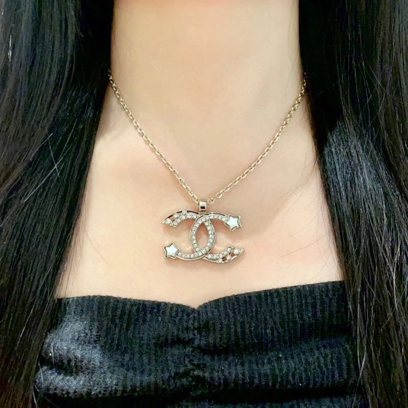 Colorful Chanel Necklaces 223579