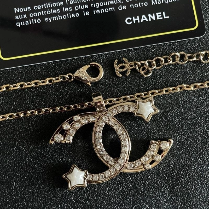 Colorful Chanel Necklaces 223579