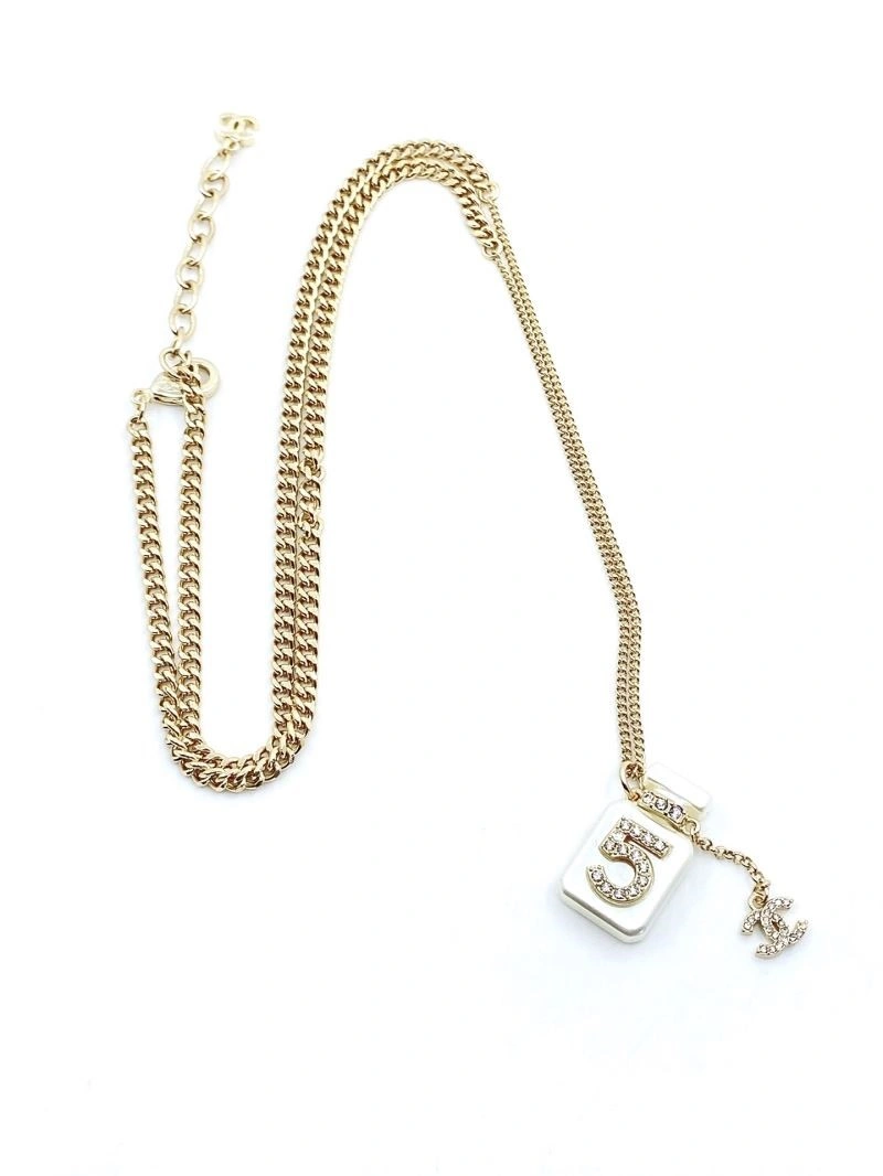 HighPerformance Chanel Necklaces 223566