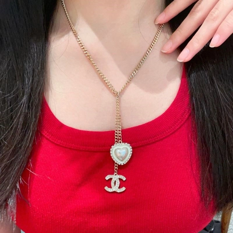 Bright Chanel Necklaces 223531