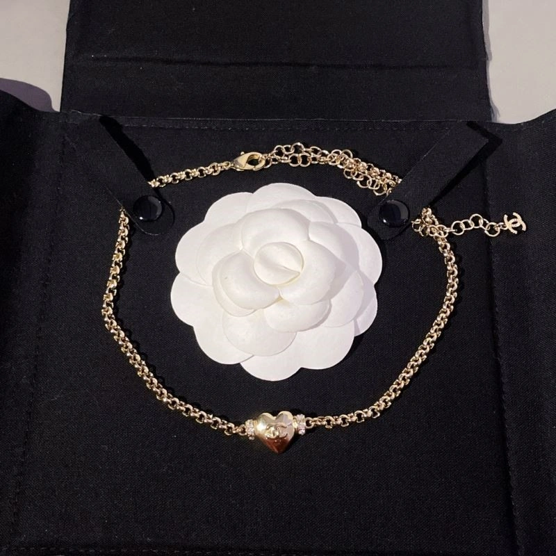Chanel Necklaces Sophisticated 223515