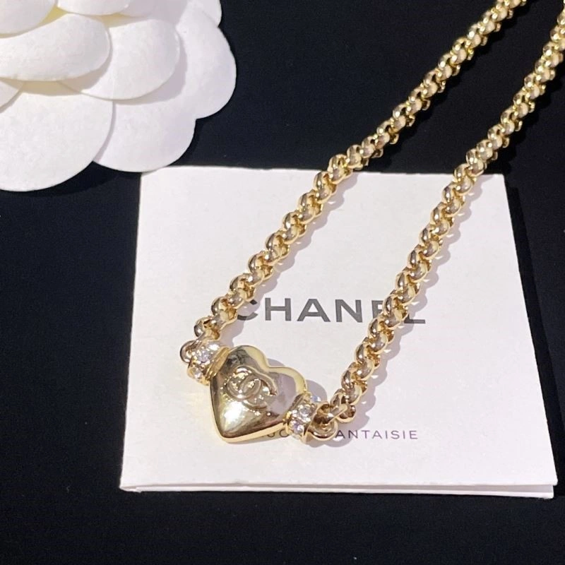 Chanel Necklaces Sophisticated 223515
