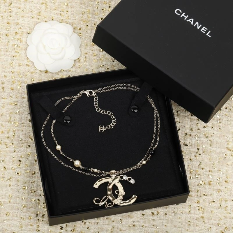 Chanel Necklaces Unisex 223526