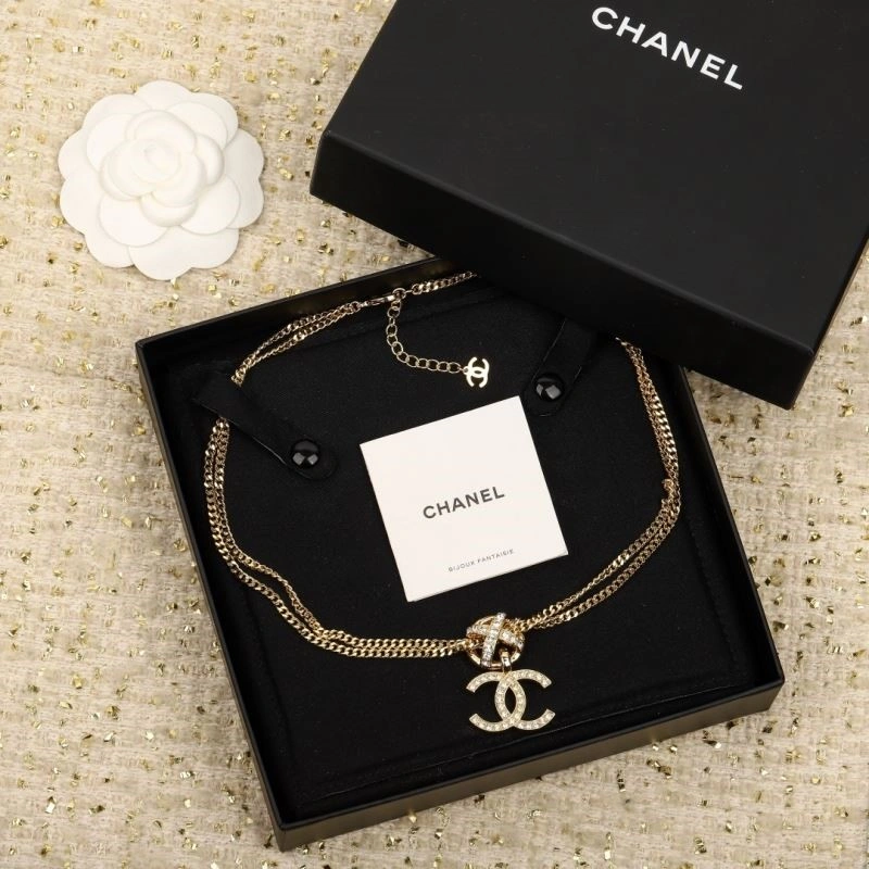 Chanel Necklaces Effortless 223509