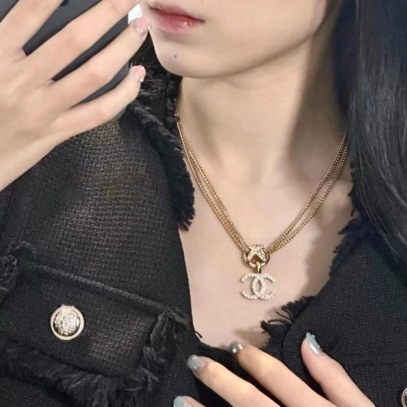 Chanel Necklaces Effortless 223509