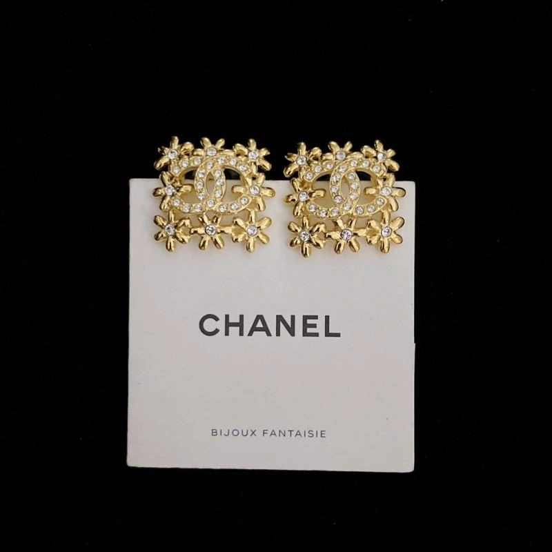 Neat Chanel Necklaces 223510
