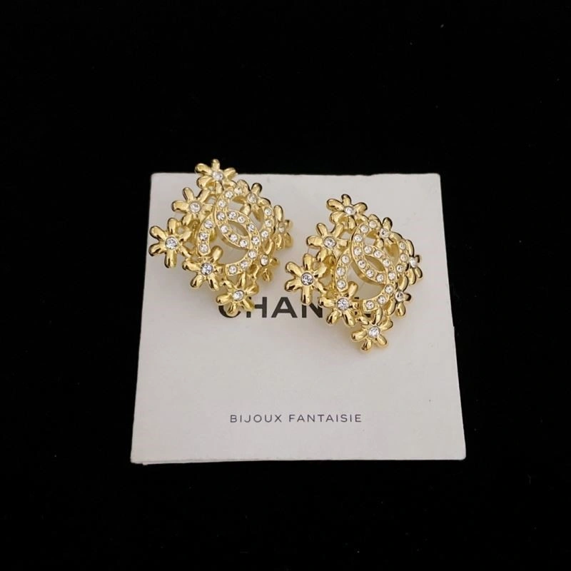 Neat Chanel Necklaces 223510