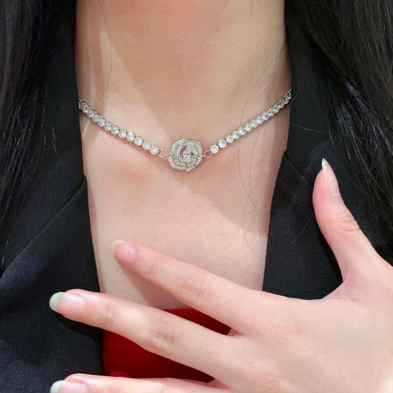 Chanel Necklaces Supportive 223530