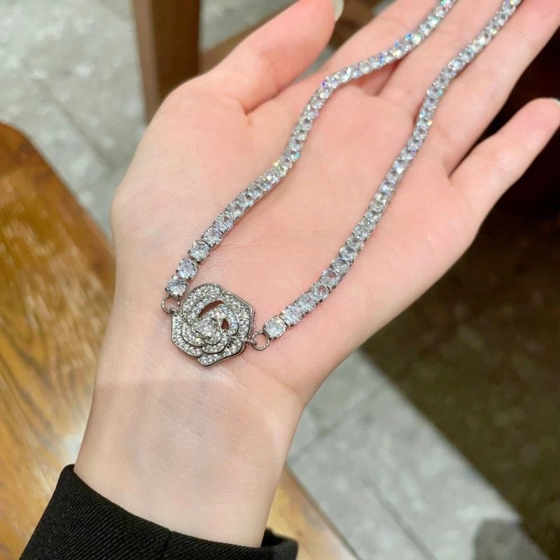 Chanel Necklaces Supportive 223530