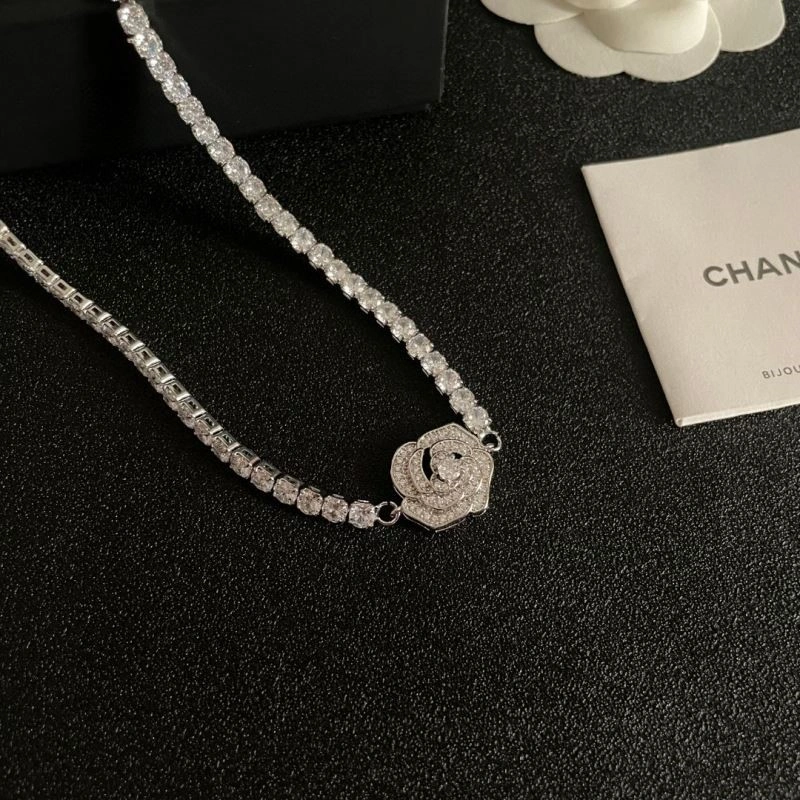Chanel Necklaces Supportive 223530