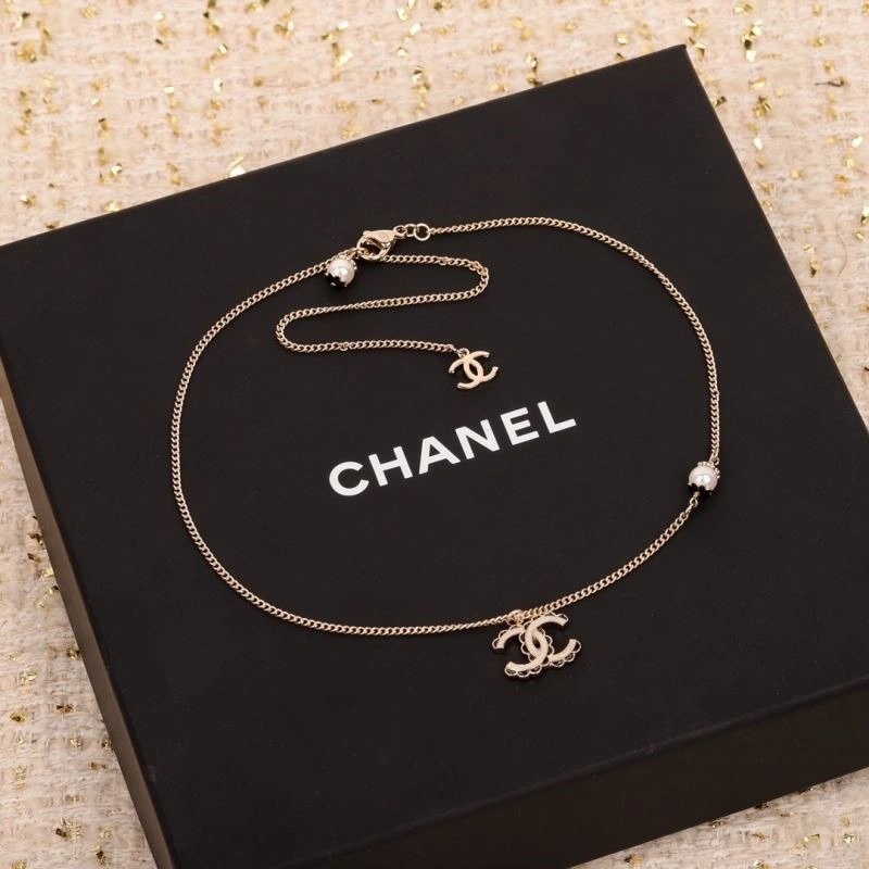Sustainable Chanel Necklaces 223485