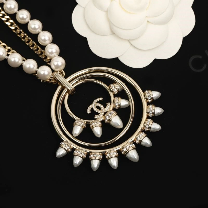 Popular Chanel Necklaces 223534