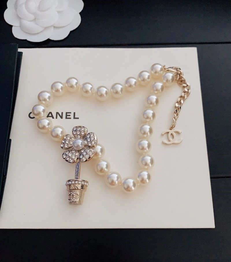 SoftTouch Chanel Necklaces 223488