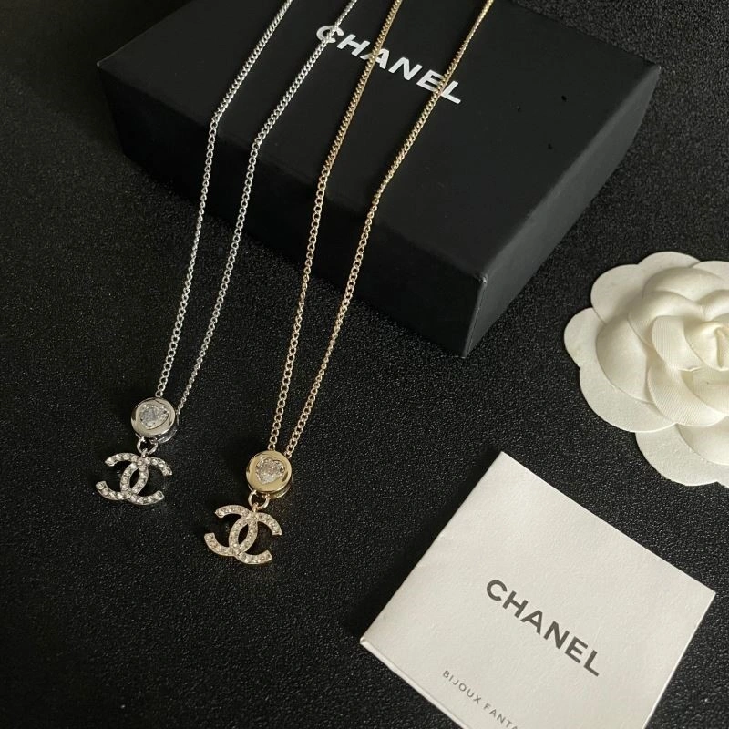 SoftTouch Chanel Necklaces 223480