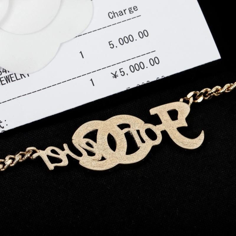 Chanel Necklaces Packable 223467