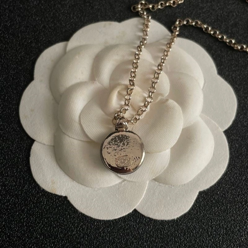 Comfortable Chanel Necklaces 223525