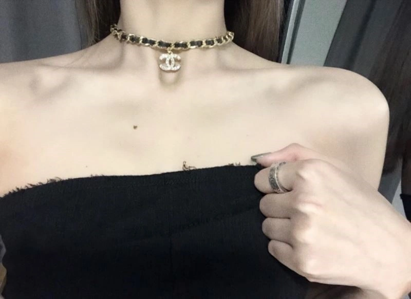 QuickDry Chanel Necklaces 223449