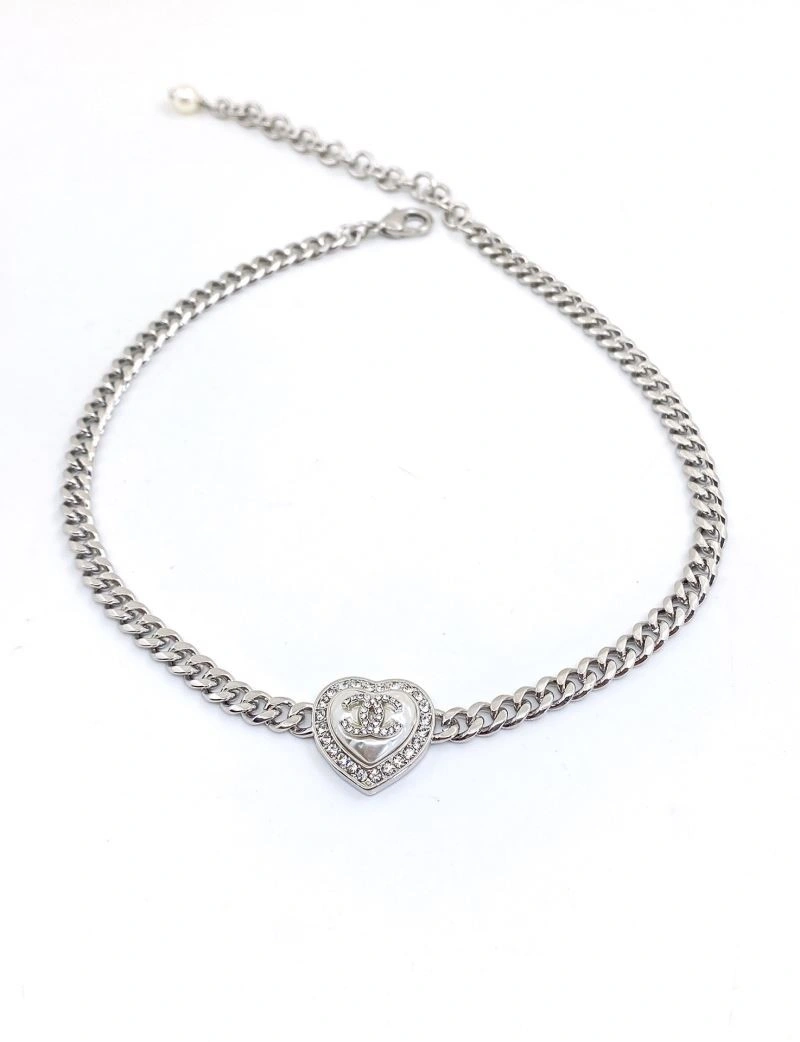 Chanel Necklaces Versatile 223506