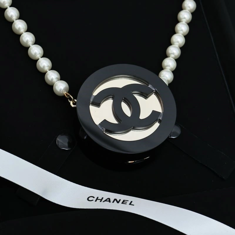 Chanel Necklaces Comfortable 223445
