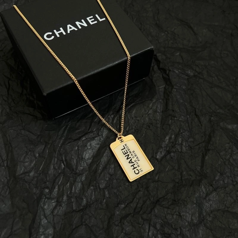 Chanel Necklaces Seasonal 223501
