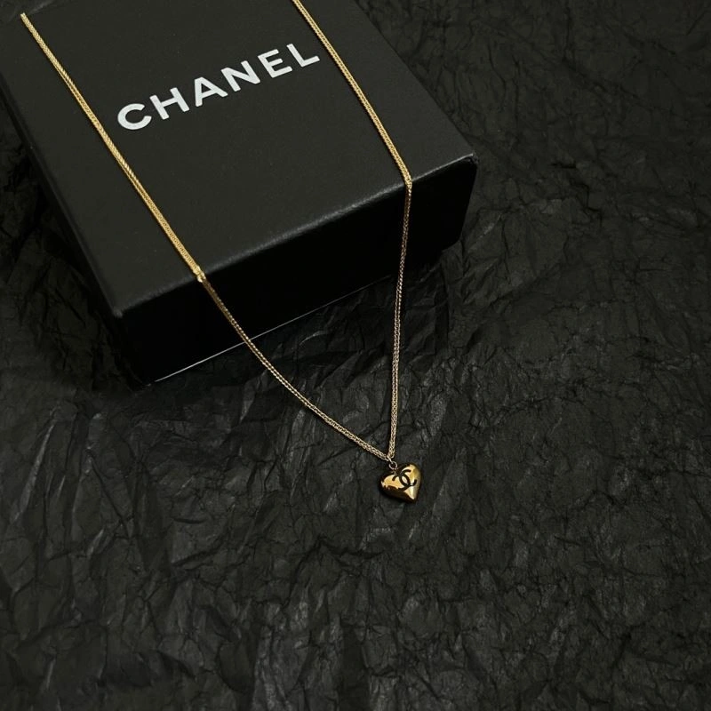 Bright Chanel Necklaces 223461