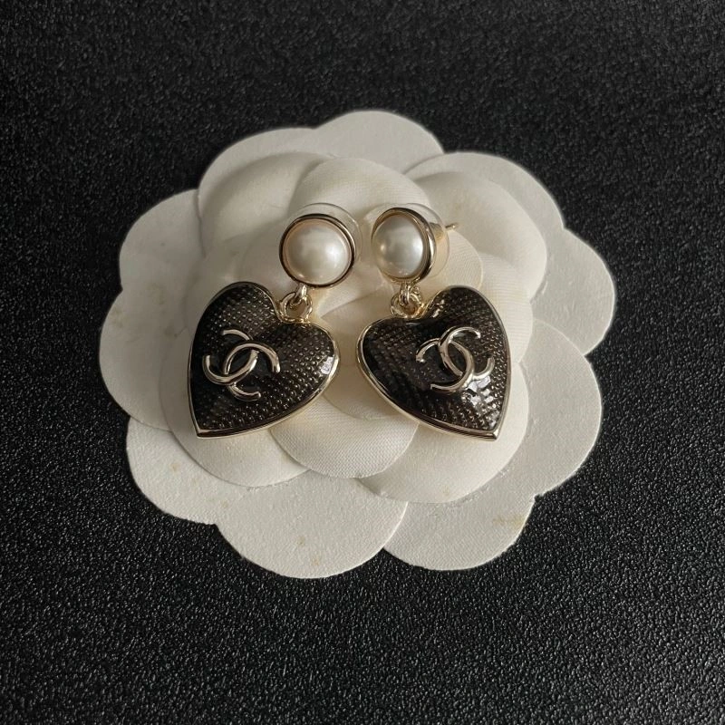 WeatherProof Chanel Necklaces 223440