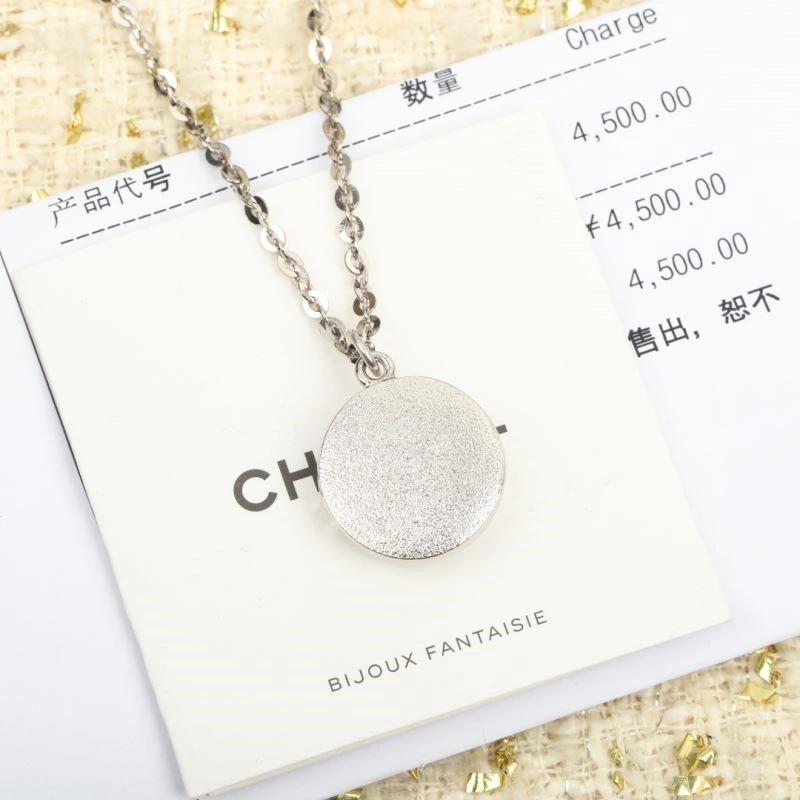 Cozy Chanel Necklaces 223430