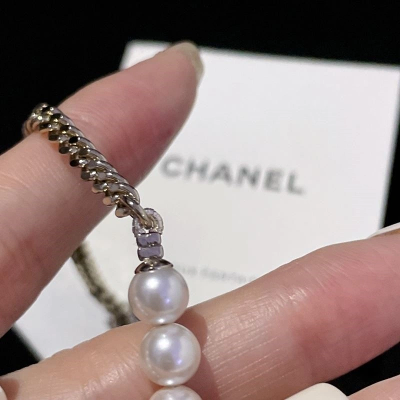 Sustainable Chanel Necklaces 223474