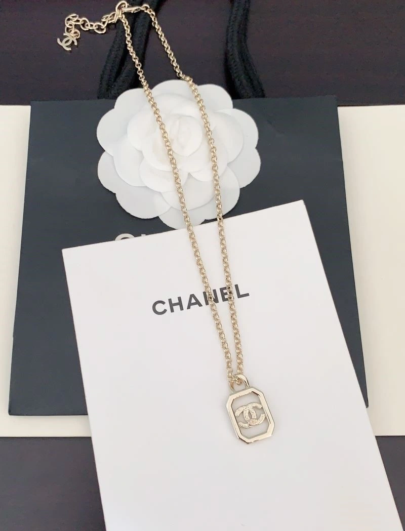 Lightweight Chanel Necklaces 223423