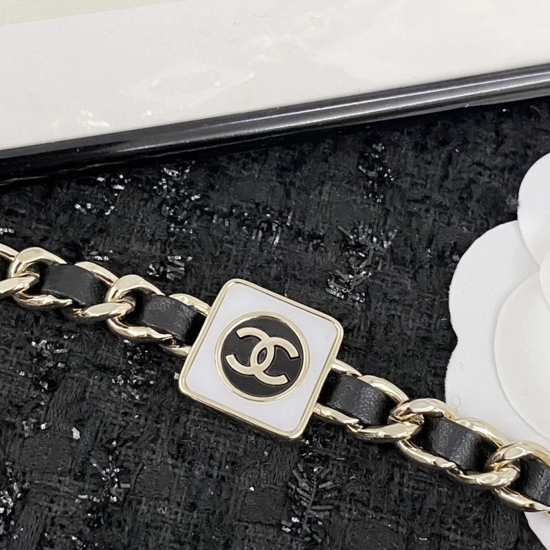 Contemporary Chanel Necklaces 223481