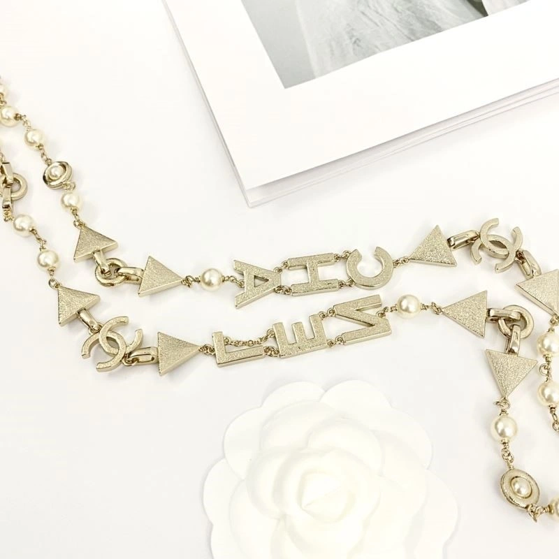 WaterResistant Chanel Necklaces 223420