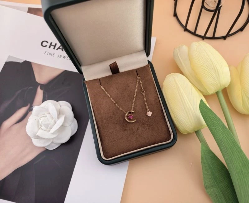 Chanel Necklaces Trendsetting 223419