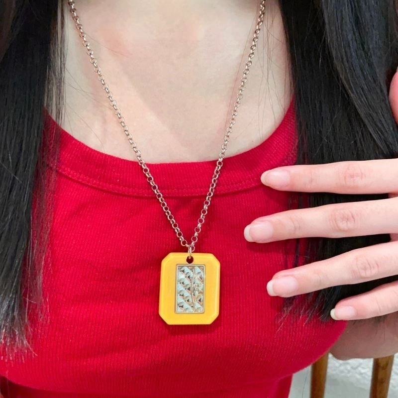 Effortless Chanel Necklaces 223431