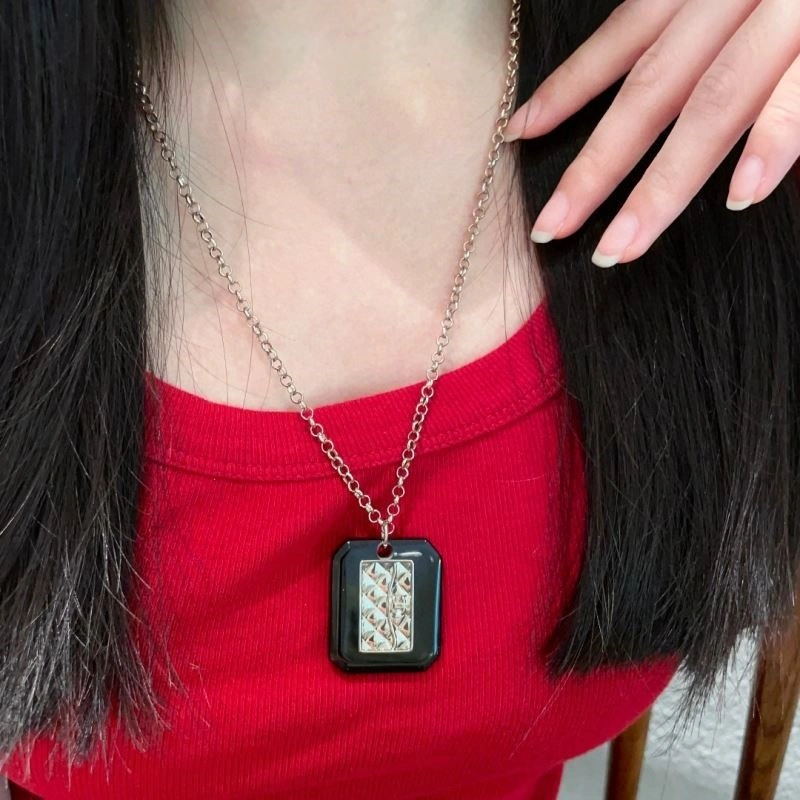 Chanel Necklaces MultiPurpose 223410
