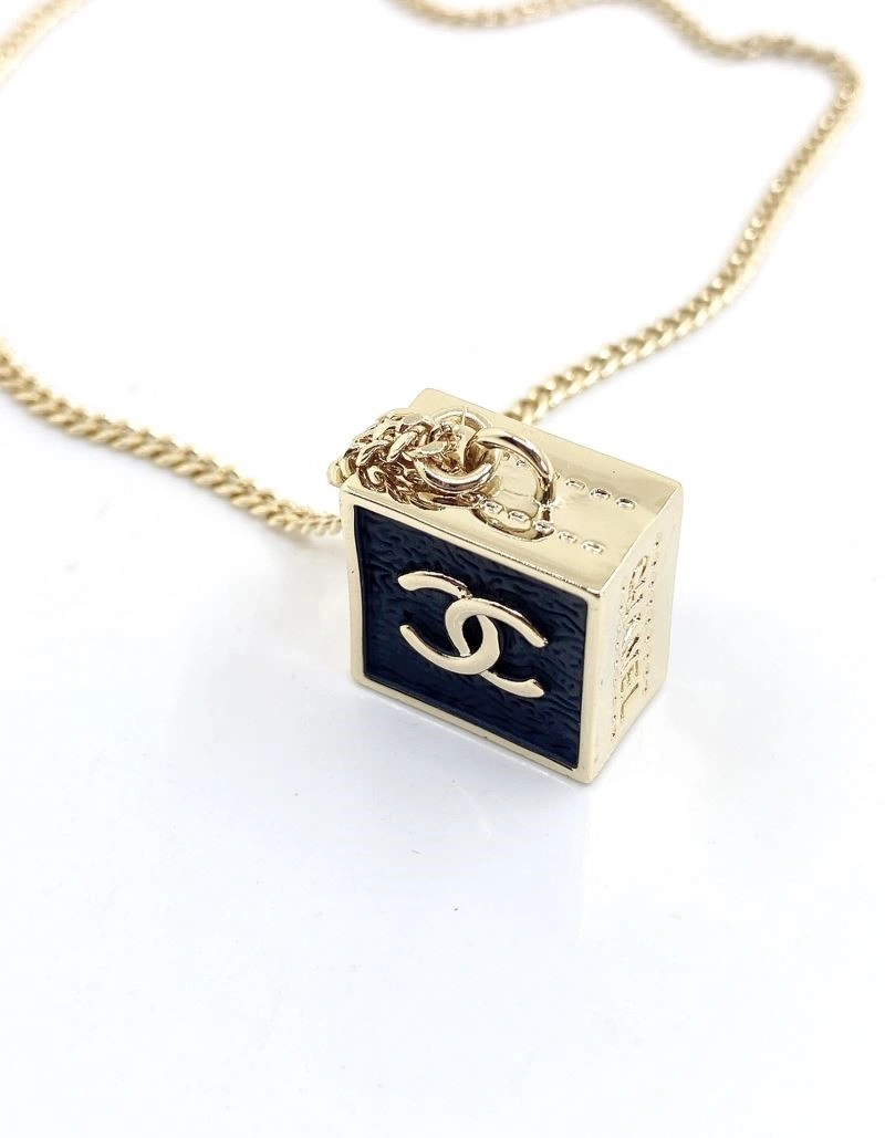 SmoothTexture Chanel Necklaces 223408